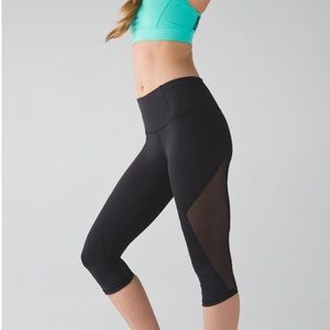 Lululemon Run With the Sun Crop
